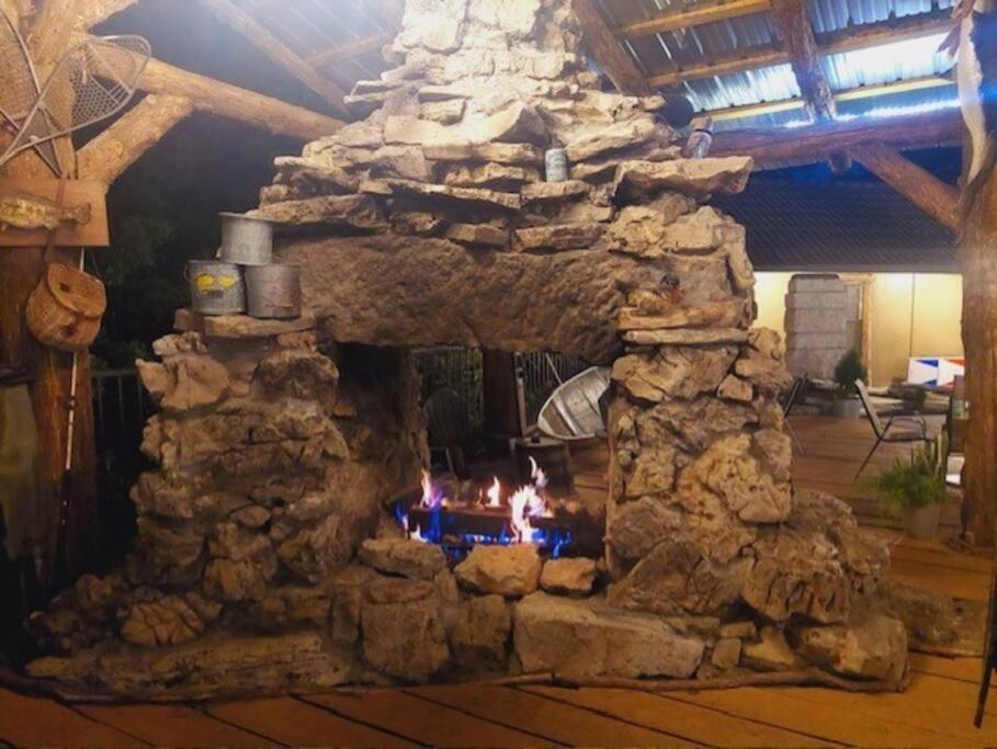 Stonegate Lodge 2 Queen Beds Fast Wifi 50" Tv Salt Water Pool Room #207 유레카 스프링스 외부 사진
